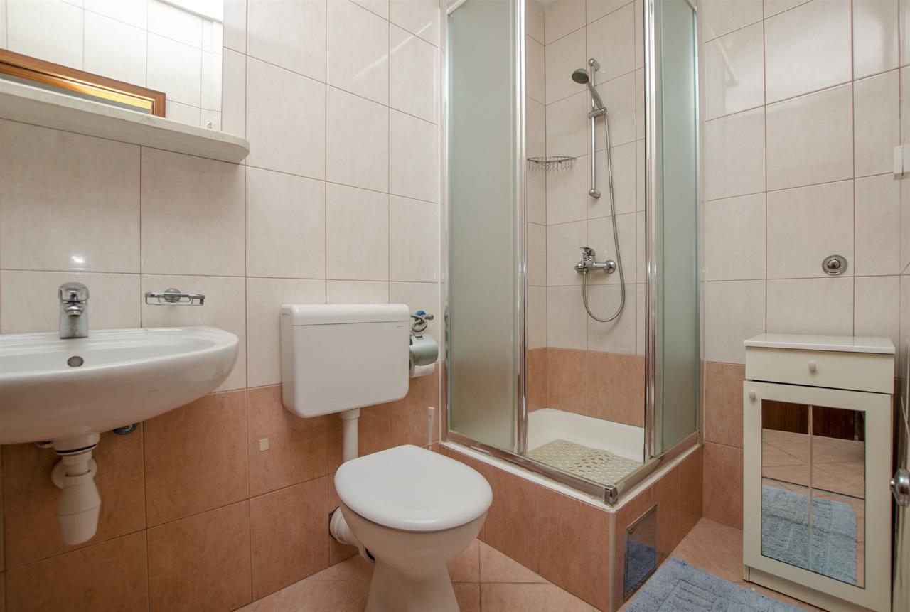 Apartment Anic โบล ภายนอก รูปภาพ